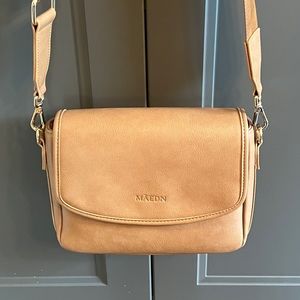 MAEDN Everyday Crossbody in Camel - brand new
